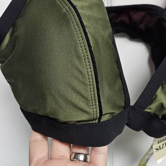 Gianni Bini Block Party BIkini Top - Picture 2 of 5